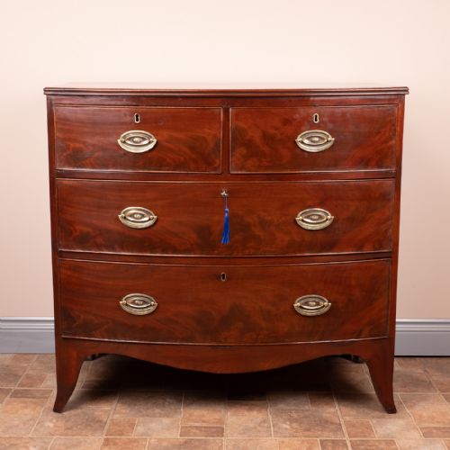 19thc mahogany bow fronted chest of drawers - CATEGORY: ANTIQUE CHEST OF DRAWERS - DATED 19TH CENTURY