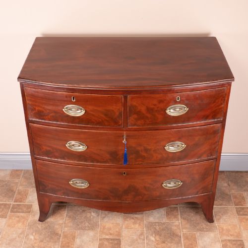 19THC MAHOGANY BOW FRONTED CHEST OF DRAWERS - ADDITIONAL PHOTO 1