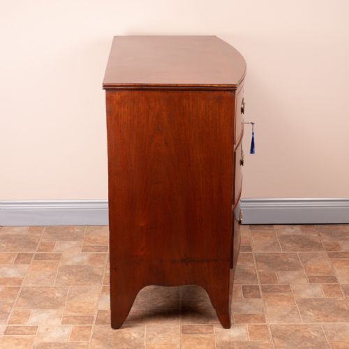 19THC MAHOGANY BOW FRONTED CHEST OF DRAWERS - ADDITIONAL PHOTO 3