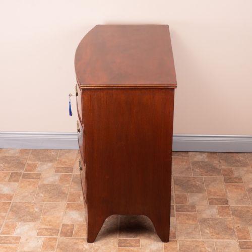 19THC MAHOGANY BOW FRONTED CHEST OF DRAWERS - ADDITIONAL PHOTO 5