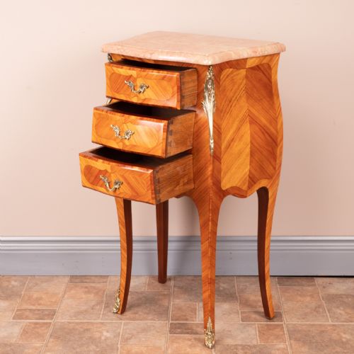 PAIR OF FRENCH TULIPWOOD BEDSIDES - ADDITIONAL PHOTO 11