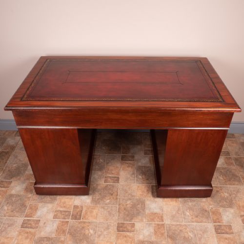 GOOD QUALITY EDWARDIAN MAHOGANY PEDESTAL DESK - ADDITIONAL PHOTO 7