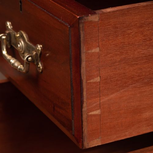 GOOD QUALITY EDWARDIAN MAHOGANY PEDESTAL DESK - ADDITIONAL PHOTO 10