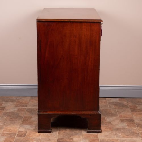 SMALL GEORGIAN MAHOGANY INLAID CHEST OF DRAWERS - ADDITIONAL PHOTO 3