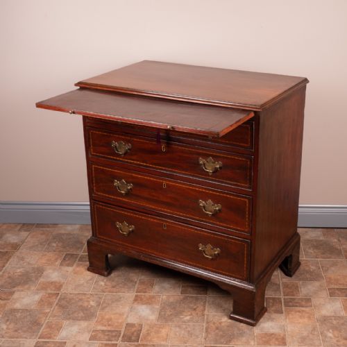 SMALL GEORGIAN MAHOGANY INLAID CHEST OF DRAWERS - ADDITIONAL PHOTO 9