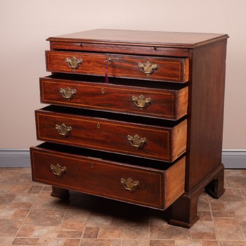 SMALL GEORGIAN MAHOGANY INLAID CHEST OF DRAWERS - ADDITIONAL PHOTO 11