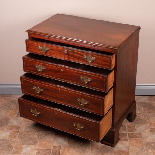 SMALL GEORGIAN MAHOGANY INLAID CHEST OF DRAWERS - ADDITIONAL PHOTO 12