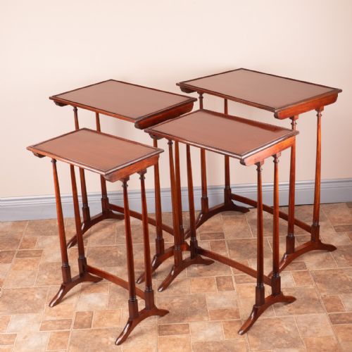 GOOD QUALITY MAHOGANY QUARTETTO NEST OF TABLES - ADDITIONAL PHOTO 17