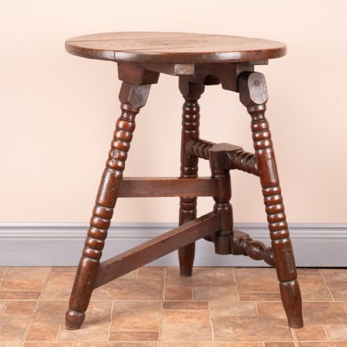 COUNTRY OAK FOLDING OCCASIONAL TABLE - ADDITIONAL PHOTO 4