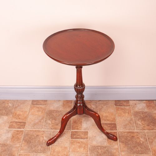 MAHOGANY WINE TABLE - ADDITIONAL PHOTO 4