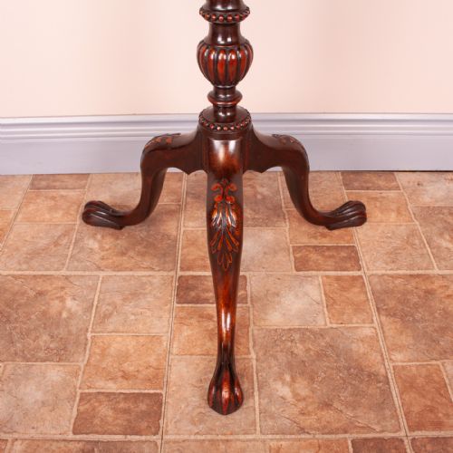 GOOD QUALITY CARVED MAHOGANY WINE TABLE - ADDITIONAL PHOTO 1