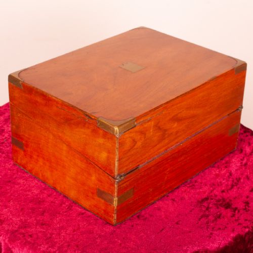 WALNUT BRASS BOUND WRITING BOX - ADDITIONAL PHOTO 3