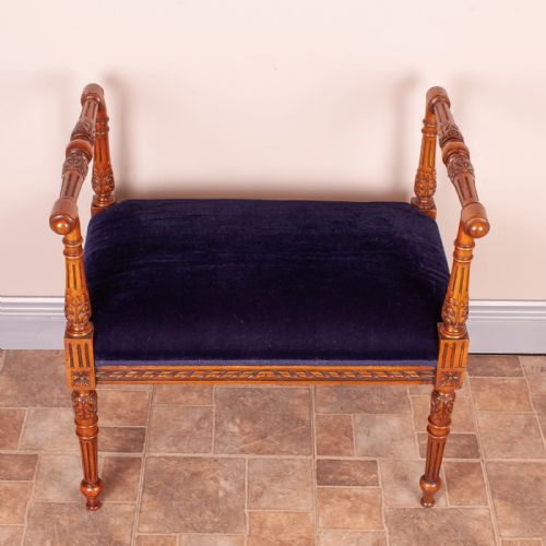 FRENCH 19THC CARVED WALNUT WINDOW SEAT - ADDITIONAL PHOTO 5