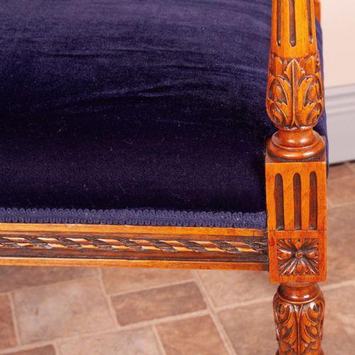 FRENCH 19THC CARVED WALNUT WINDOW SEAT - ADDITIONAL PHOTO 12