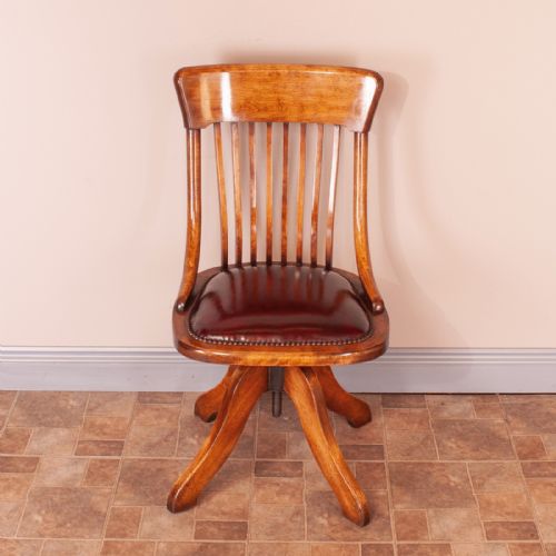 revolving and height adjustable office desk chair - CATEGORY: ANTIQUE CHAIRS - DATED 1930
