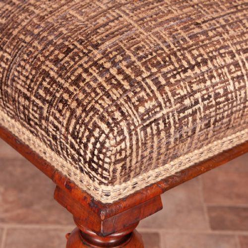 19THC WALNUT STOOL - ADDITIONAL PHOTO 6