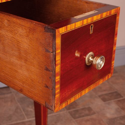 GOOD QUALITY EDWARDIAN INLAID MAHOGANY WRITING DESK - ADDITIONAL PHOTO 8