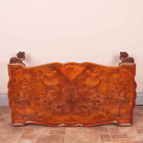 FINE QUALITY WALNUT COFFEE TABLE - ADDITIONAL PHOTO 7