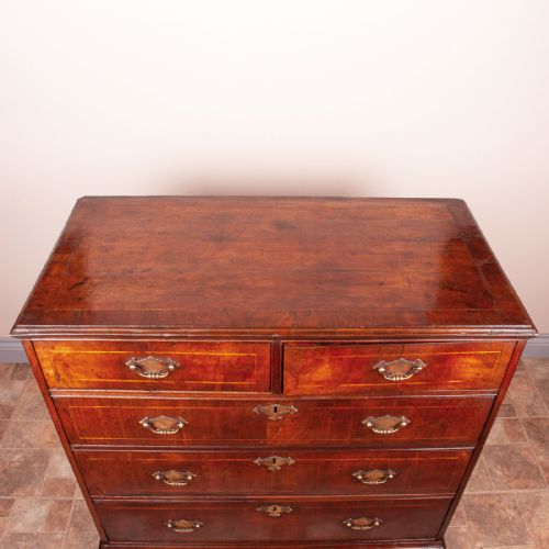 EARLY GEORGIAN WALNUT CHEST OF DRAWERS - ADDITIONAL PHOTO 12