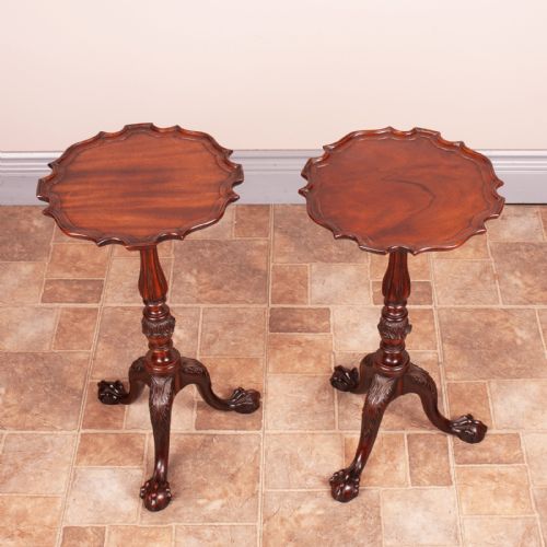 VERY GOOD QUALITY PAIR OF CARVED MAHOGANY WINE TABLES - ADDITIONAL PHOTO 5