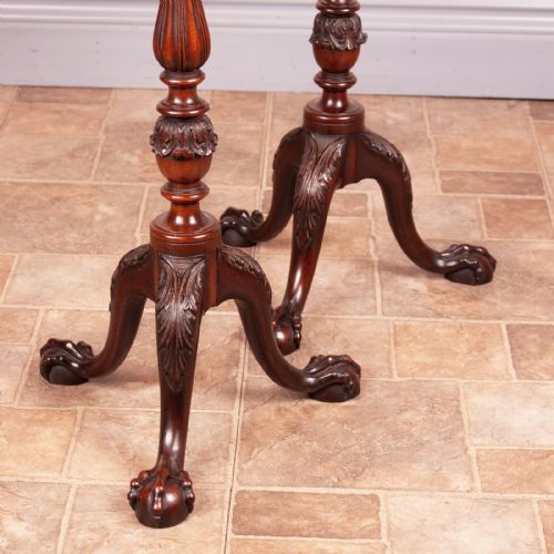 VERY GOOD QUALITY PAIR OF CARVED MAHOGANY WINE TABLES - ADDITIONAL PHOTO 6