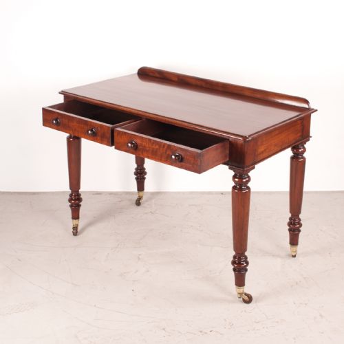 FINE QUALITY 19THC MAHOGANY TWO DRAWER SIDE TABLE BY W WILLIAMSON SONS OF GUILDFORD - ADDITIONAL PHOTO 2