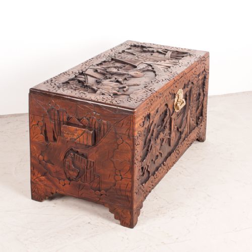 DEEPLY CARVED ORIENTAL CAMPHORWOOD TRUNK - ADDITIONAL PHOTO 2
