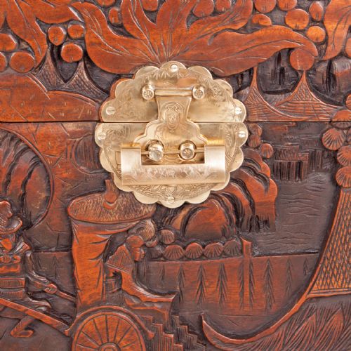 DEEPLY CARVED ORIENTAL CAMPHORWOOD TRUNK - ADDITIONAL PHOTO 12