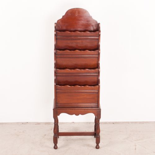 MAHOGANY MAGAZINE RACK