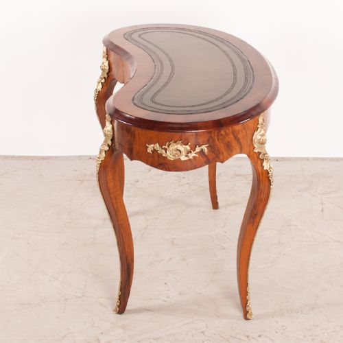 FINE QUALITY VICTORIAN WALNUT KIDNEY SHAPED WRITING TABLE - ADDITIONAL PHOTO 7
