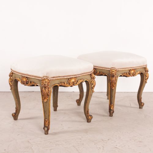 DECORATIVE PAIR OF PAINTED AND GILDED CONTINENTAL 19THC STOOLS - ADDITIONAL PHOTO 6