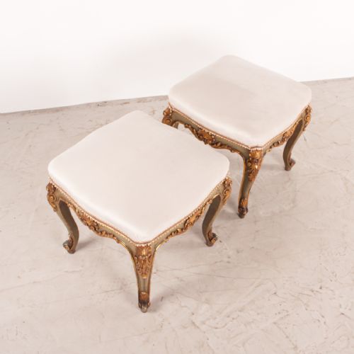 DECORATIVE PAIR OF PAINTED AND GILDED CONTINENTAL 19THC STOOLS - ADDITIONAL PHOTO 7