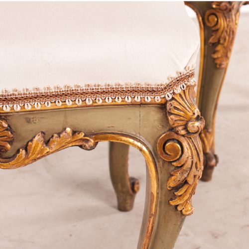 DECORATIVE PAIR OF PAINTED AND GILDED CONTINENTAL 19THC STOOLS - ADDITIONAL PHOTO 9