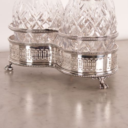 VICTORIAN WALKER HALL SILVER PLATED TANTALUS - ADDITIONAL PHOTO 10