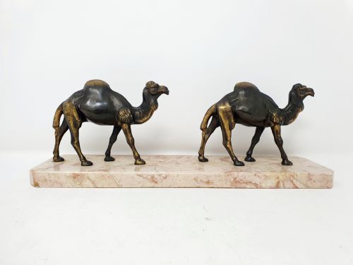 ART DECO SPELTER CAMELS FIGURES ON MARBLE - ADDITIONAL PHOTO 4