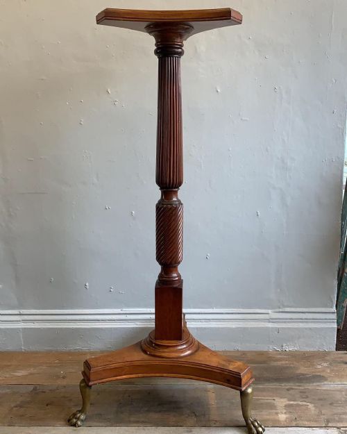 a superb 19thc mahogany torchere - CATEGORY: ANTIQUE MISCELLANEOUS - DATED 19TH CENTURY