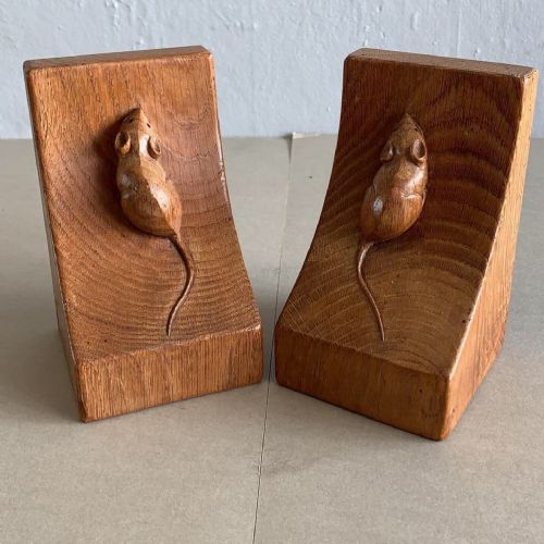 a pair of oak mouseman bookends - CATEGORY: ANTIQUE  - DATED 1960