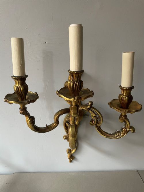 THREE THREE BRANCH FRENCH 19TH CENTURY GILDED BRONZE ANTIQUE WALL SCONCES - ADDITIONAL PHOTO 3