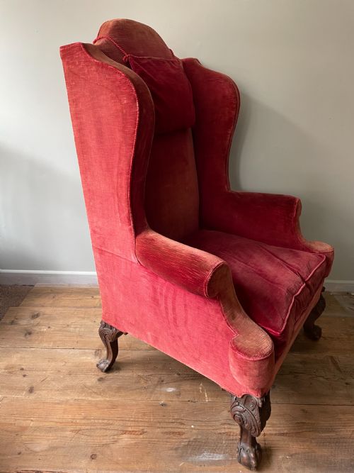 A WONDERFUL 19THC WINGBACK CHAIR - ADDITIONAL PHOTO 1