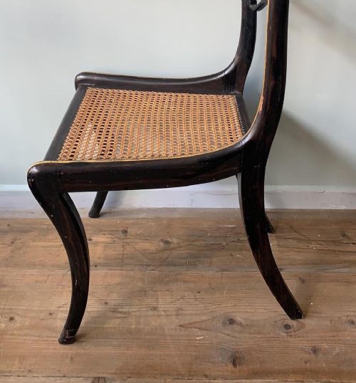 A PAIR OF REGENCY CHAIRS - ADDITIONAL PHOTO 3