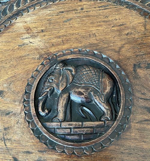 A WONDERFULLY CARVED INDIAN ELEPHANT TABLE - ADDITIONAL PHOTO 2
