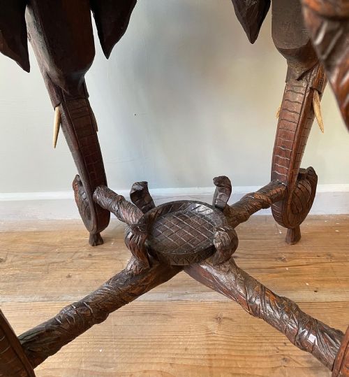A WONDERFULLY CARVED INDIAN ELEPHANT TABLE - ADDITIONAL PHOTO 4