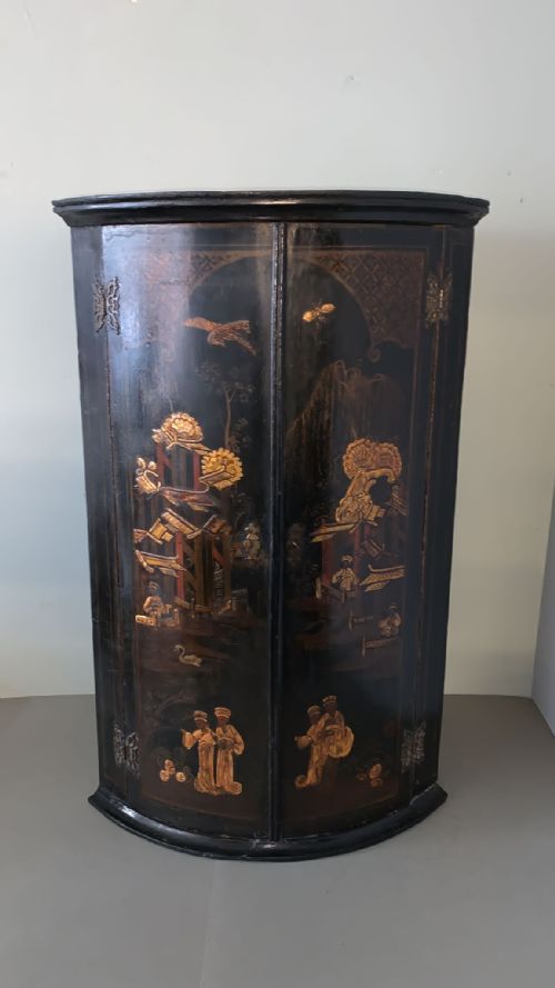 an early 18thc chinoiserie corner cupboard - CATEGORY: ANTIQUE CUPBOARDS - DATED 18TH CENTURY