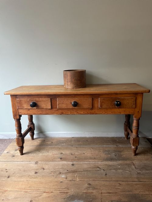 a 19thc pine dresser base - CATEGORY: ANTIQUE SIDEBOARDS - DATED 19TH CENTURY