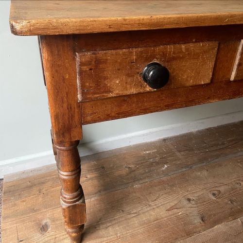 A 19THC PINE DRESSER BASE - ADDITIONAL PHOTO 1