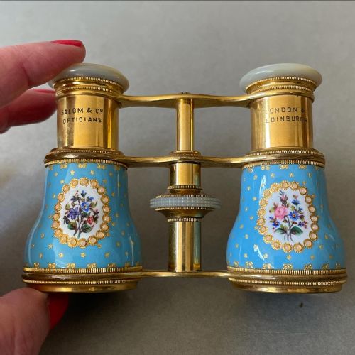 antique opera glasses - CATEGORY: ANTIQUE MISCELLANEOUS - DATED 19TH CENTURY