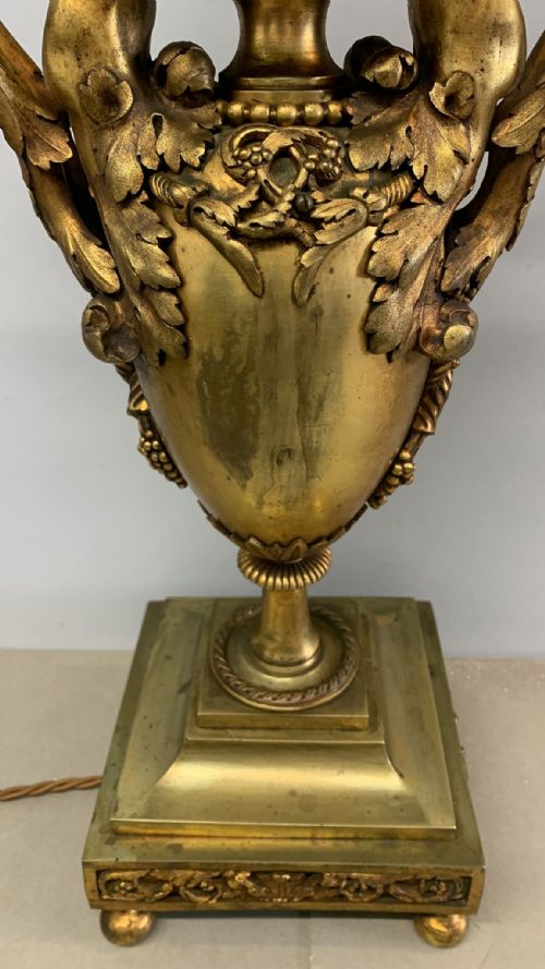 A 19THC ORMOLOU TABLE LAMP - ADDITIONAL PHOTO 6