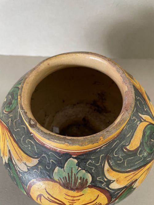 A 17THC ITALIAN MAJOLICA VASE - ADDITIONAL PHOTO 6