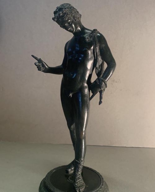 a grand tour bronze of narcissus - CATEGORY: ANTIQUE METAL - DATED 19TH CENTURY