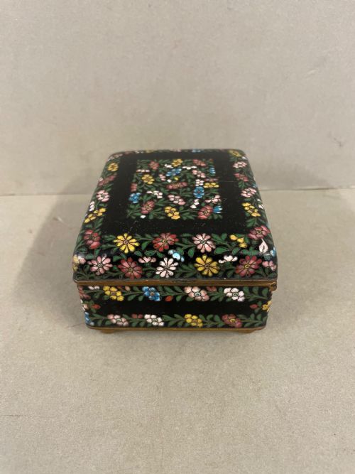 AN ANTIQUE CHINESE COISONNE BOX - ADDITIONAL PHOTO 4